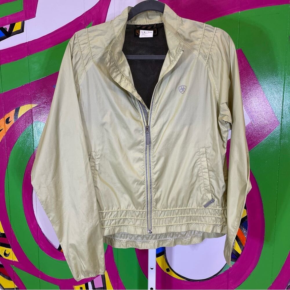 Ariat Windbreaker Jacket. Size Medium. Excellent condition! Light green!